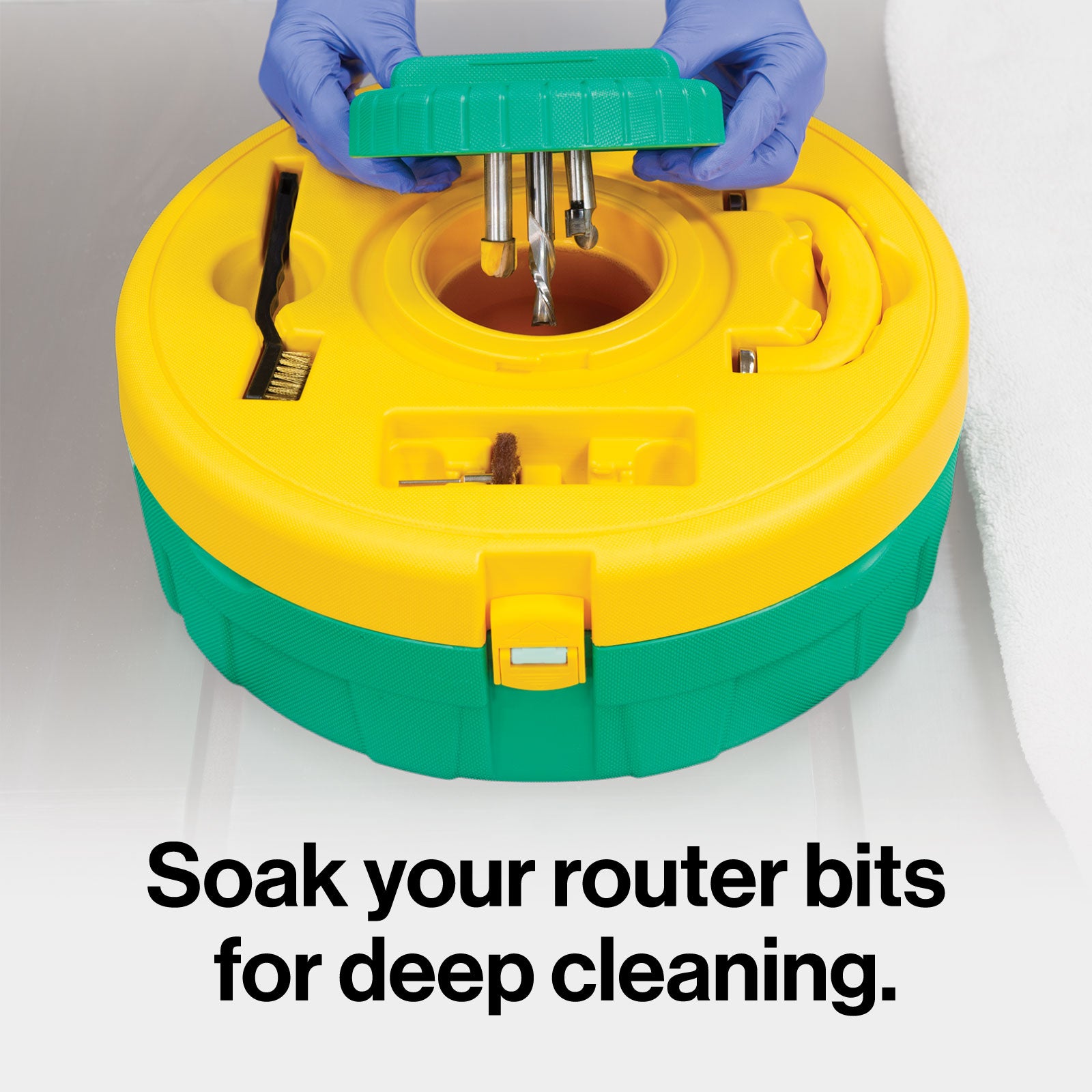 BLADECLEAN Cleaning System