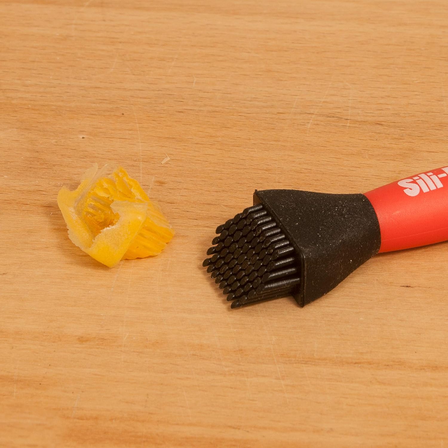 Glue Brush with Spreader