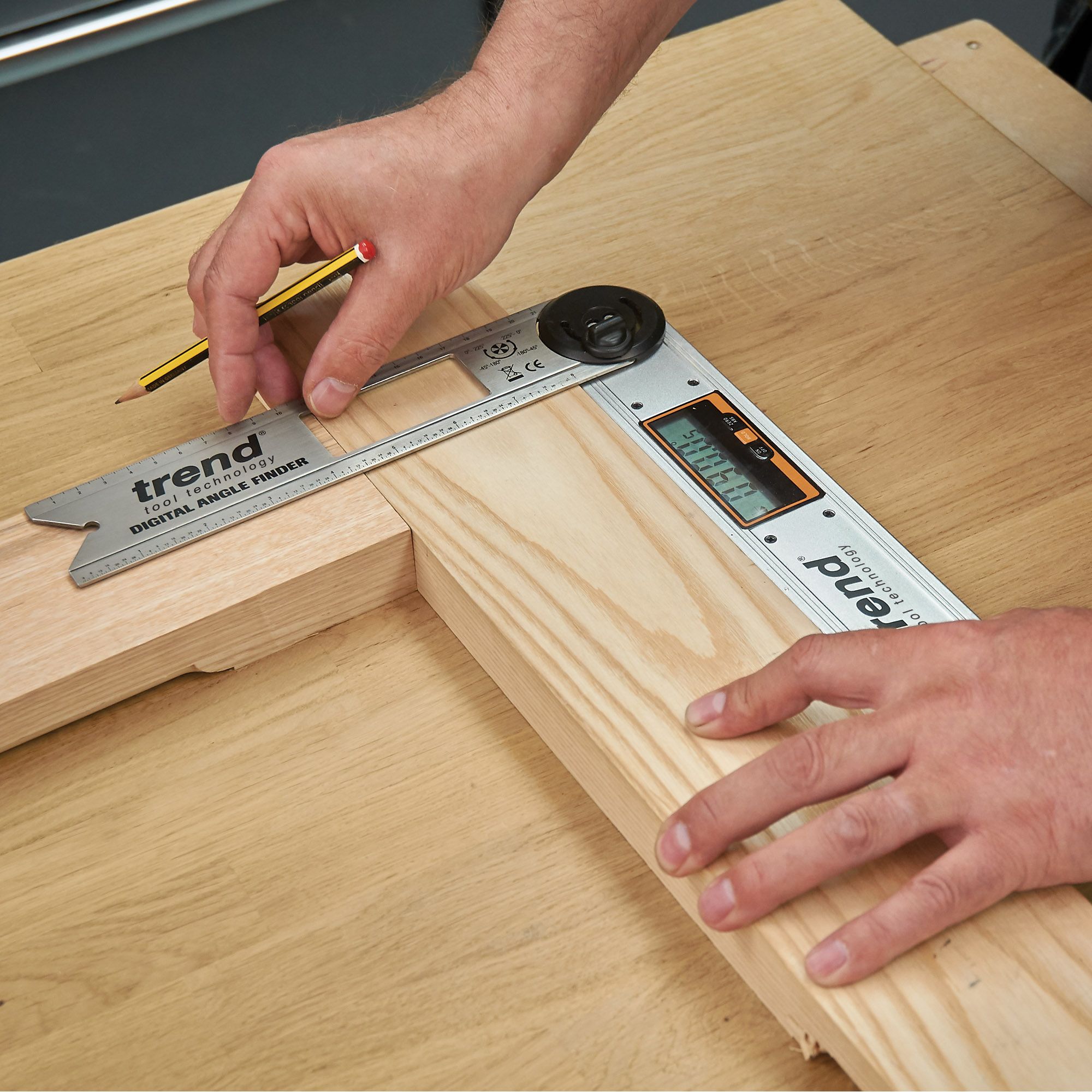 Digital Angle Finder