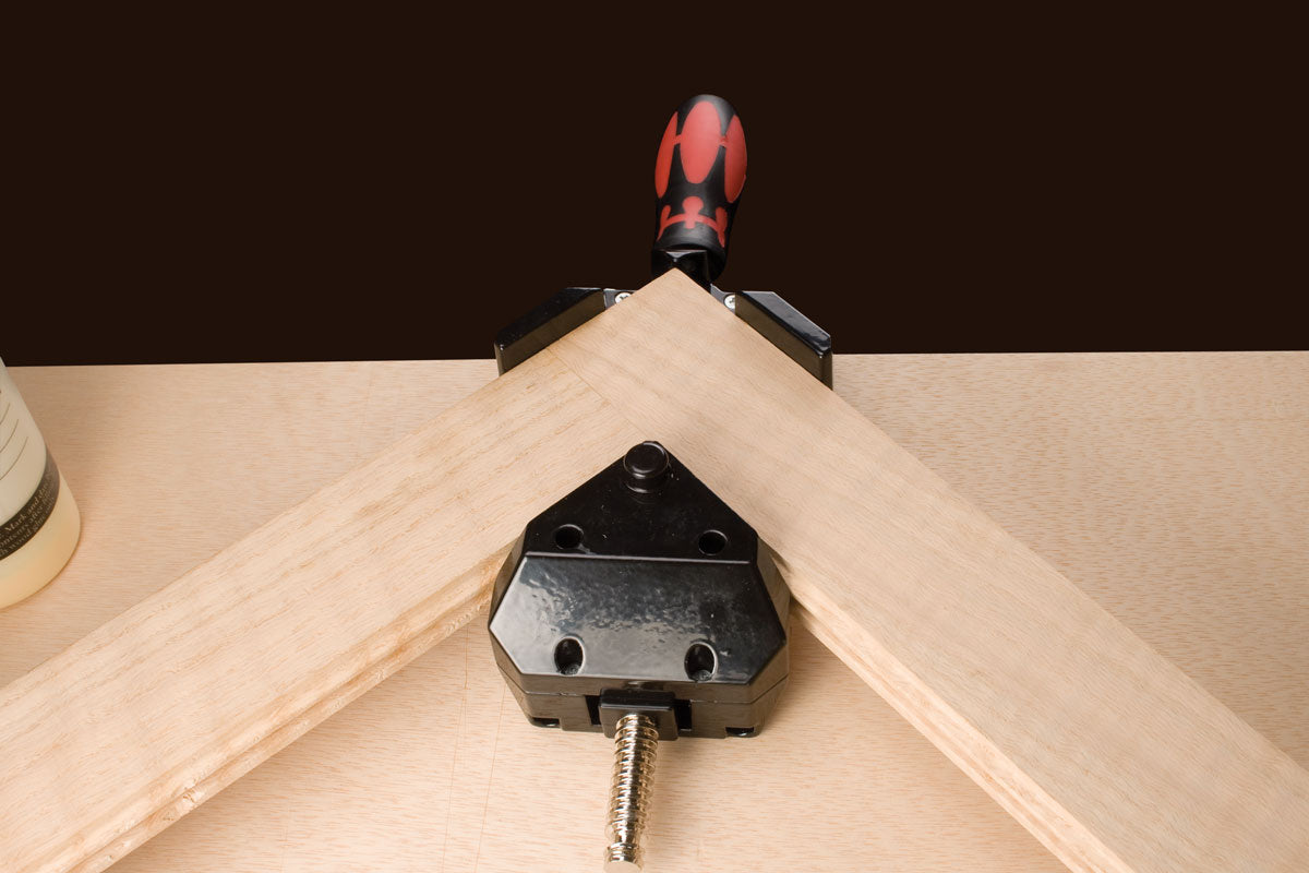 90° Corner Clamp
